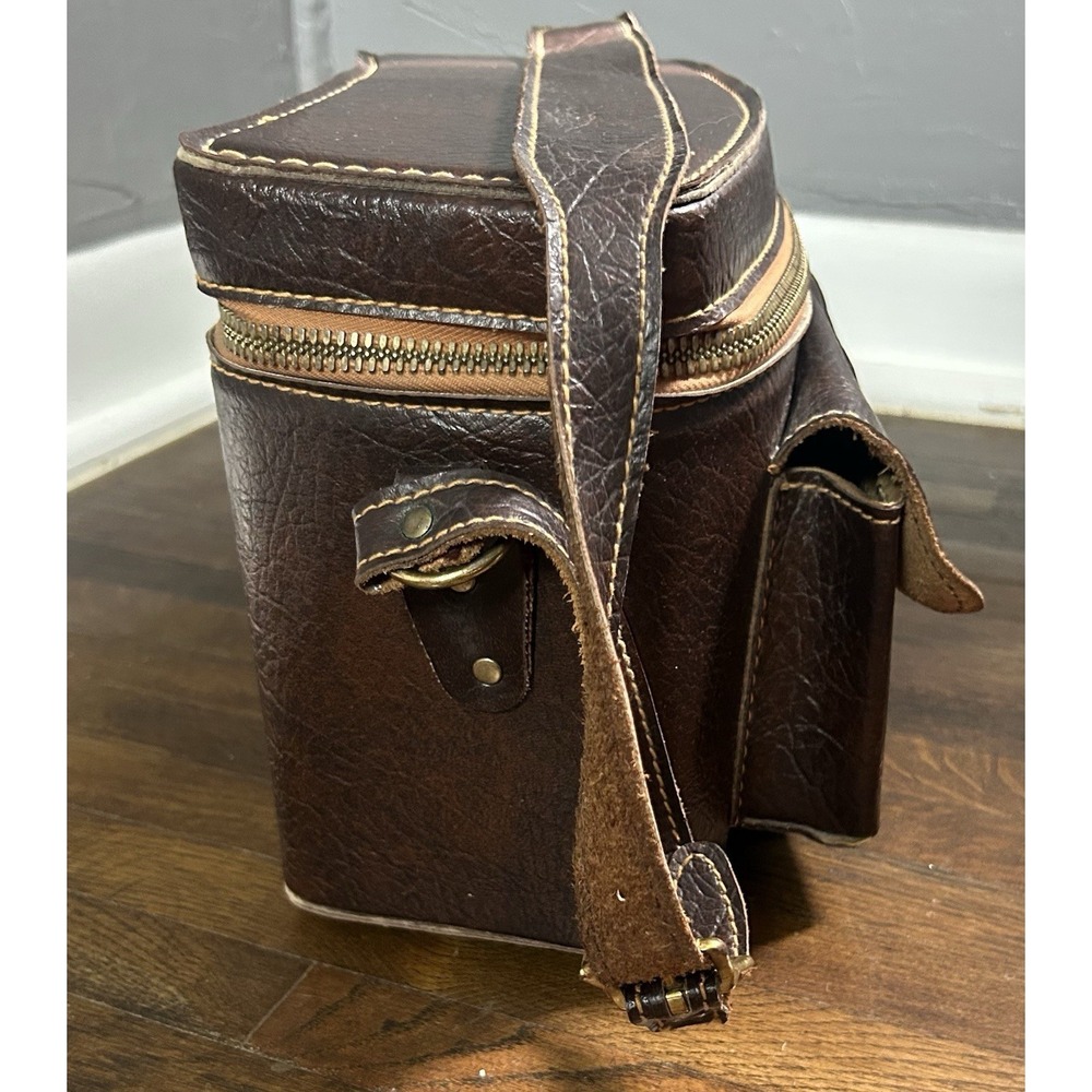 Vintage Camera Bag Brown Leather Carrying Case Shoulder Strap Collectable Prop - Picture 3 of 12